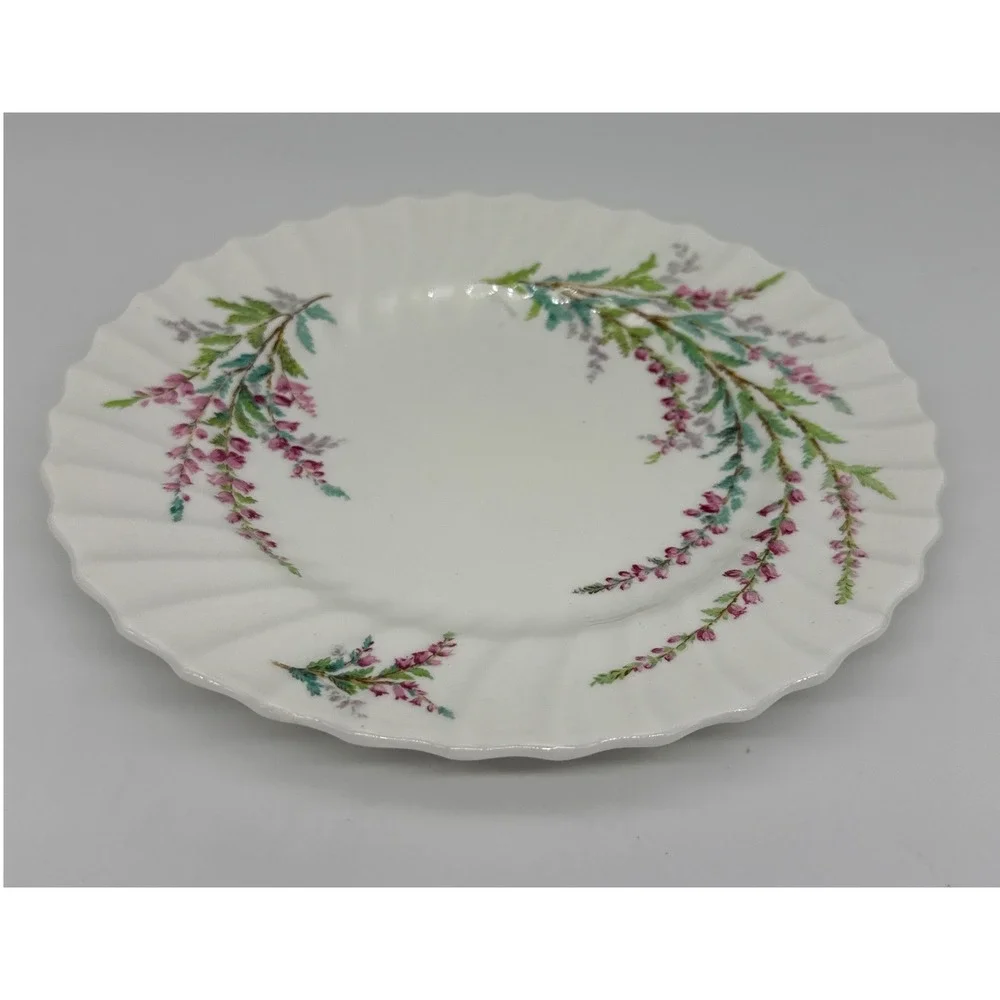 Royal Doulton Bell Heather H4828 Bone China Salad Plate Scalloped 8 Inch England